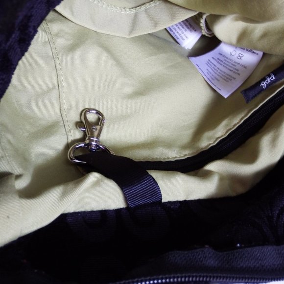 Petunia Pickle Bottom Baby Diaper Bag - Picture 9 of 11